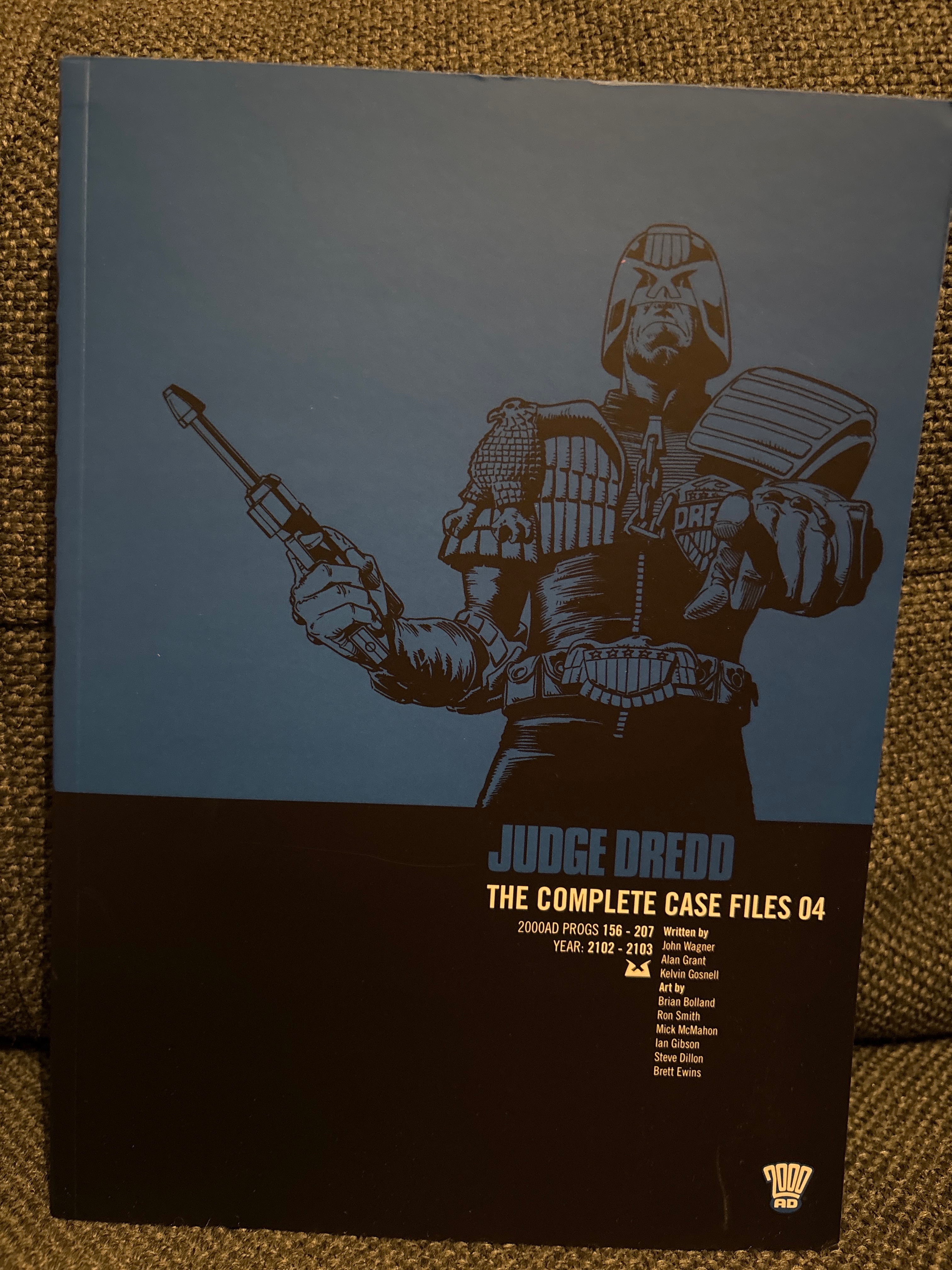 Complete Case Files 04 cover