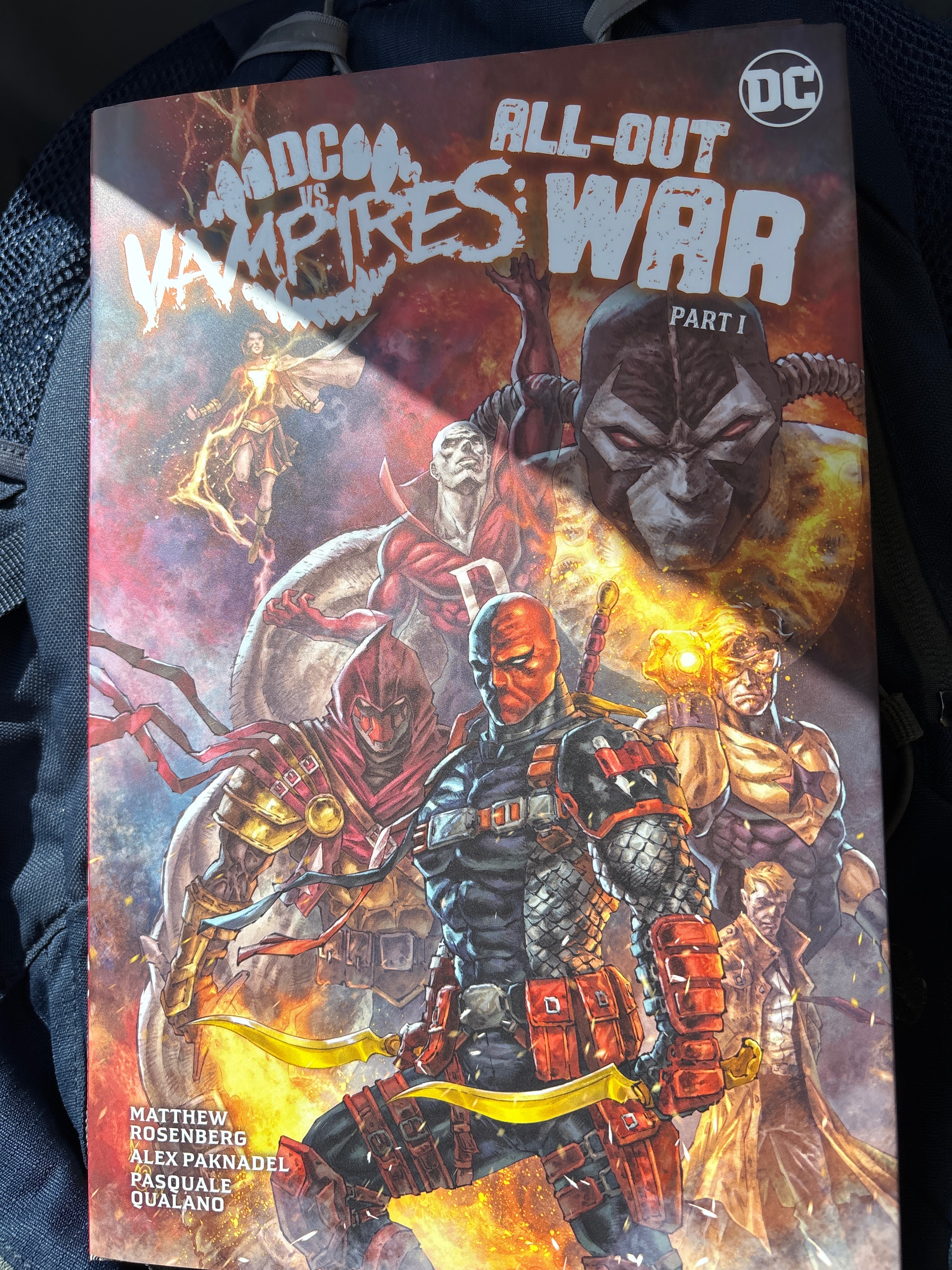 DC vs. Vampires: All-out war Part 1 cover