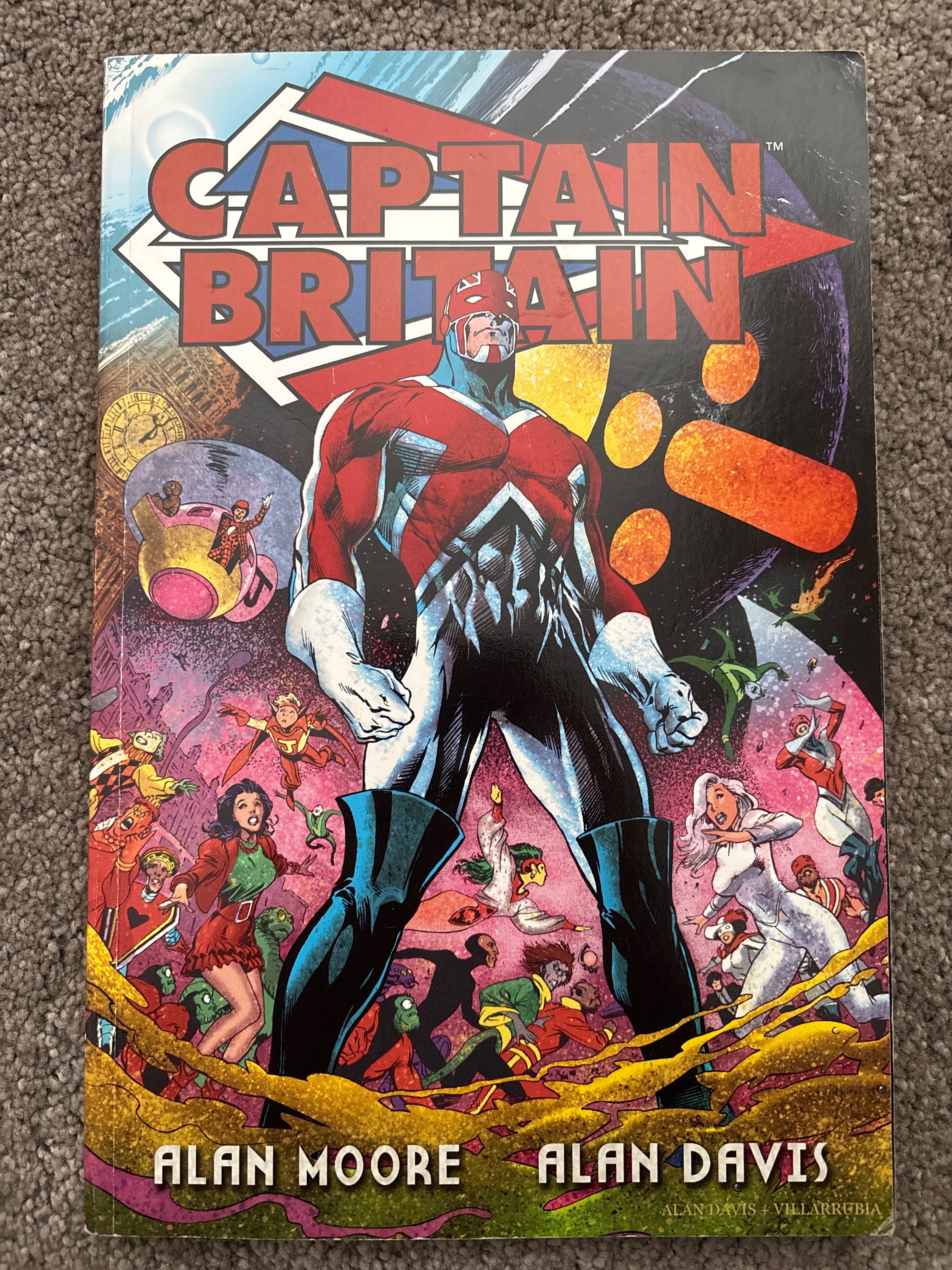 Captain Britain cover