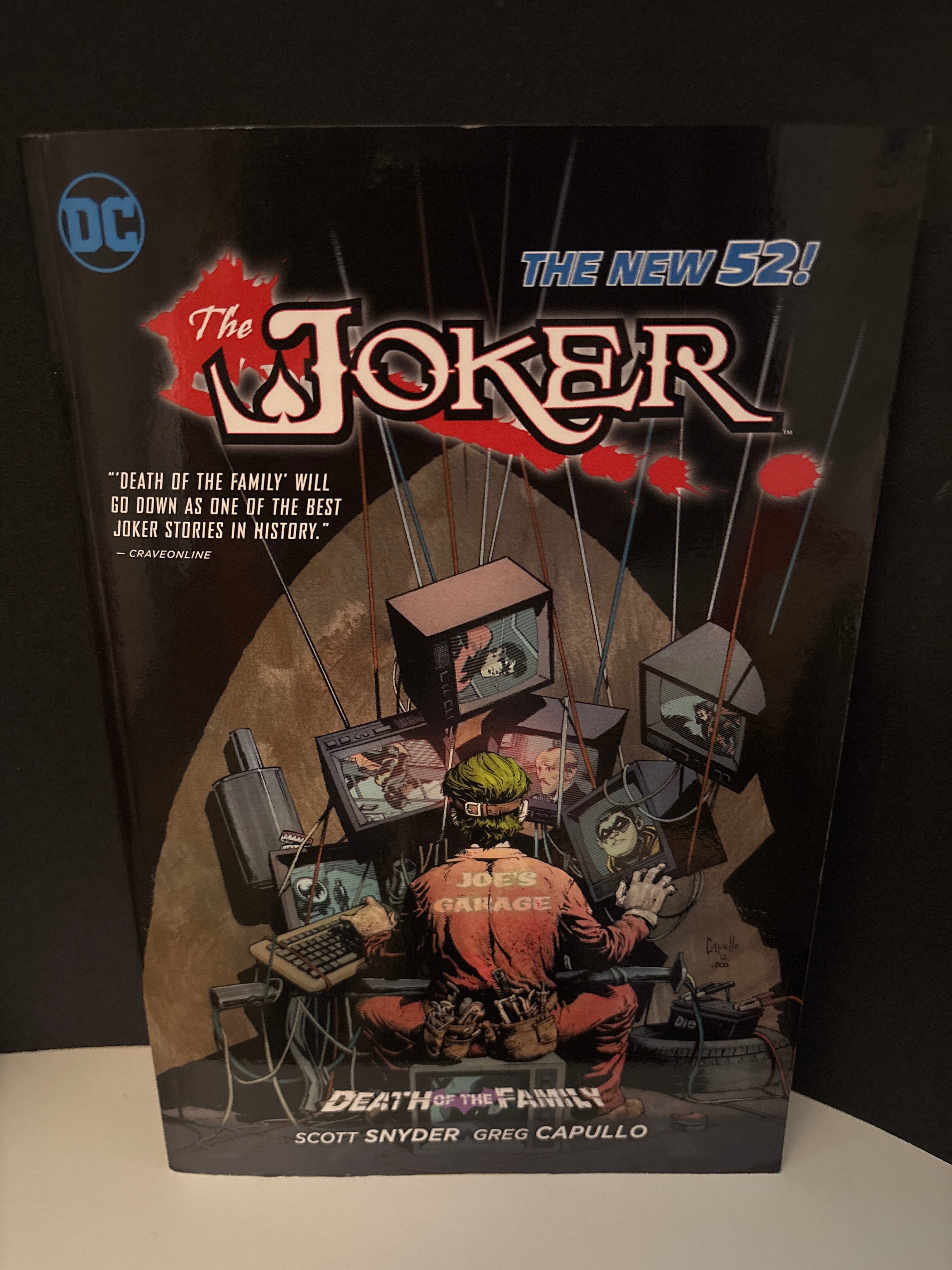 The Joker: Death Of The Family cover